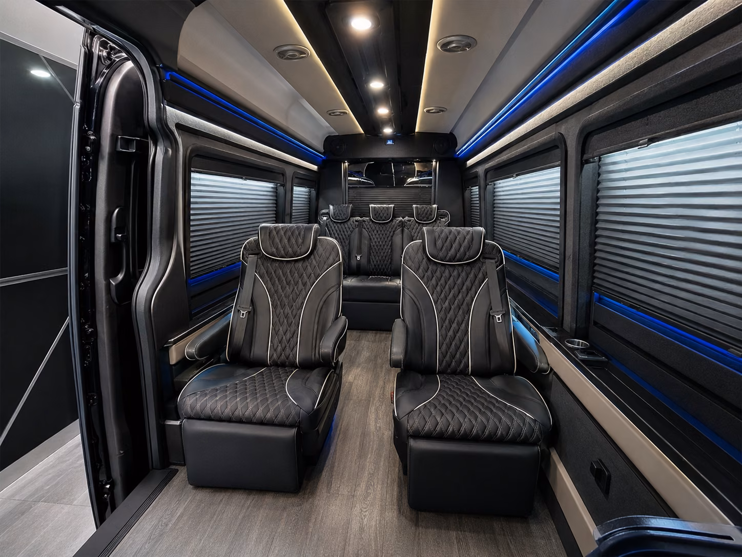 grand rapids airport shuttle buses for employees