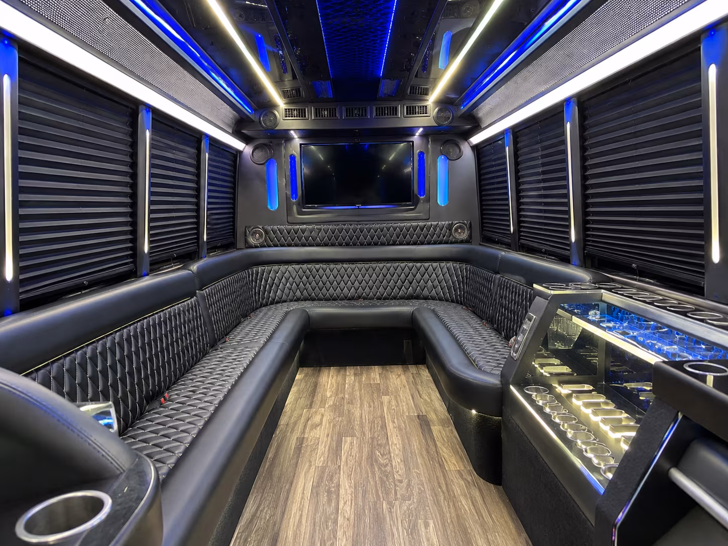 rent a grand rapids prom party bus or charter bus today