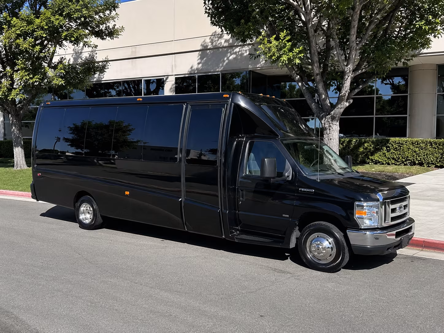 shuttle to gerald r ford international airport